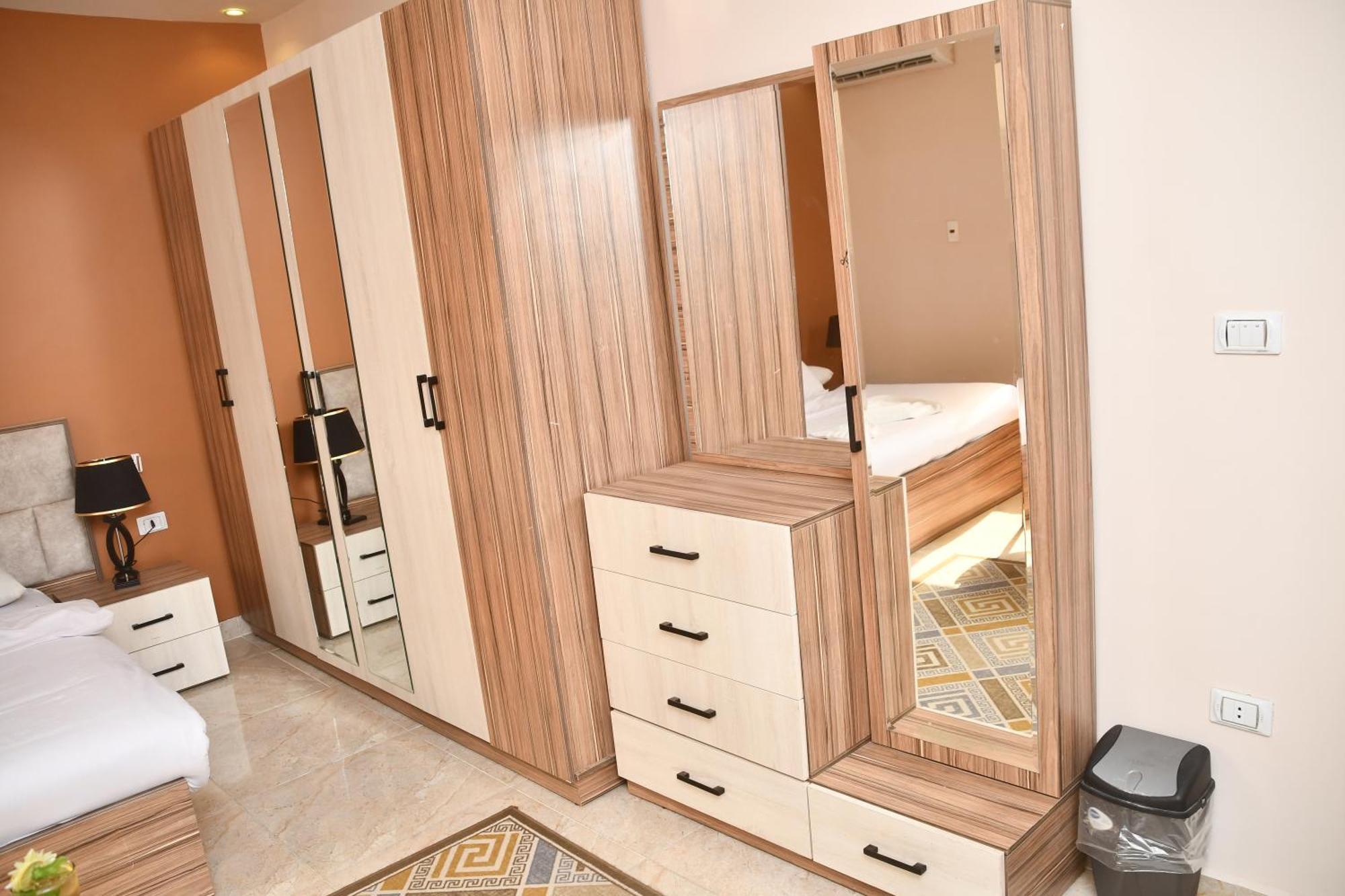 Nun Pyramids Hotel Kafrat al Jabal Luaran gambar